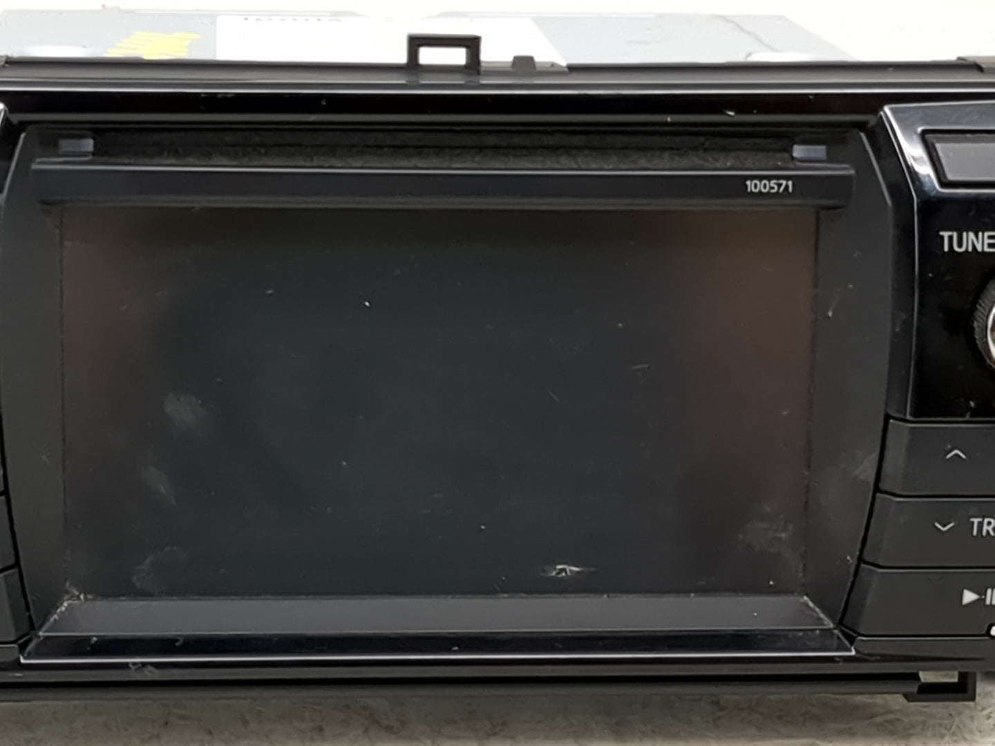 2015-2016 Toyota Corolla Radio AM FM Cd Player Receiver Replacement P/N:86140-02470 139000-0380B101 Fits Fits 2015 2016 OEM 