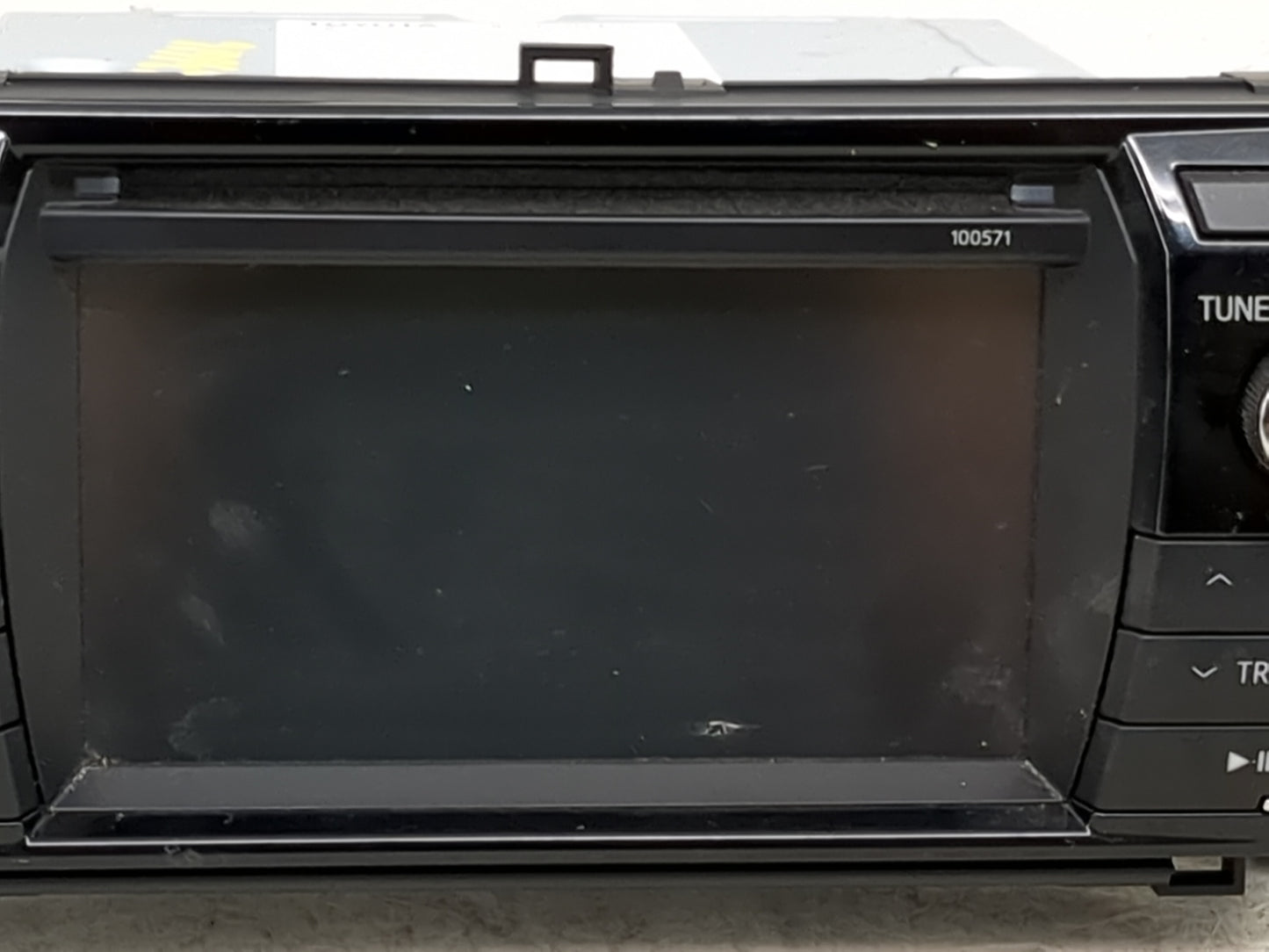 2015-2016 Toyota Corolla Radio AM FM Cd Player Receiver Replacement P/N:86140-02470 139000-0380B101 Fits Fits 2015 2016 OEM 