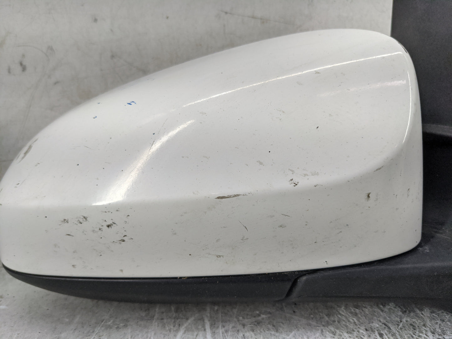 2014-2019 Toyota Corolla Passenger Side View Mirror - Right Door Mirror OEM Used - Oemusedautoparts1.com