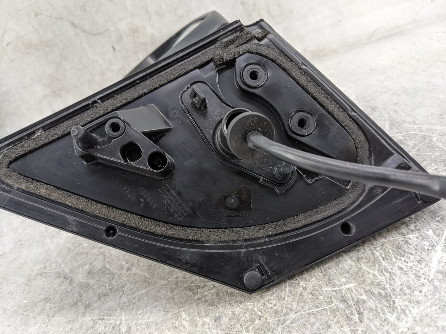2014-2019 Toyota Corolla Passenger Side View Mirror - Right Door Mirror OEM Used - Oemusedautoparts1.com