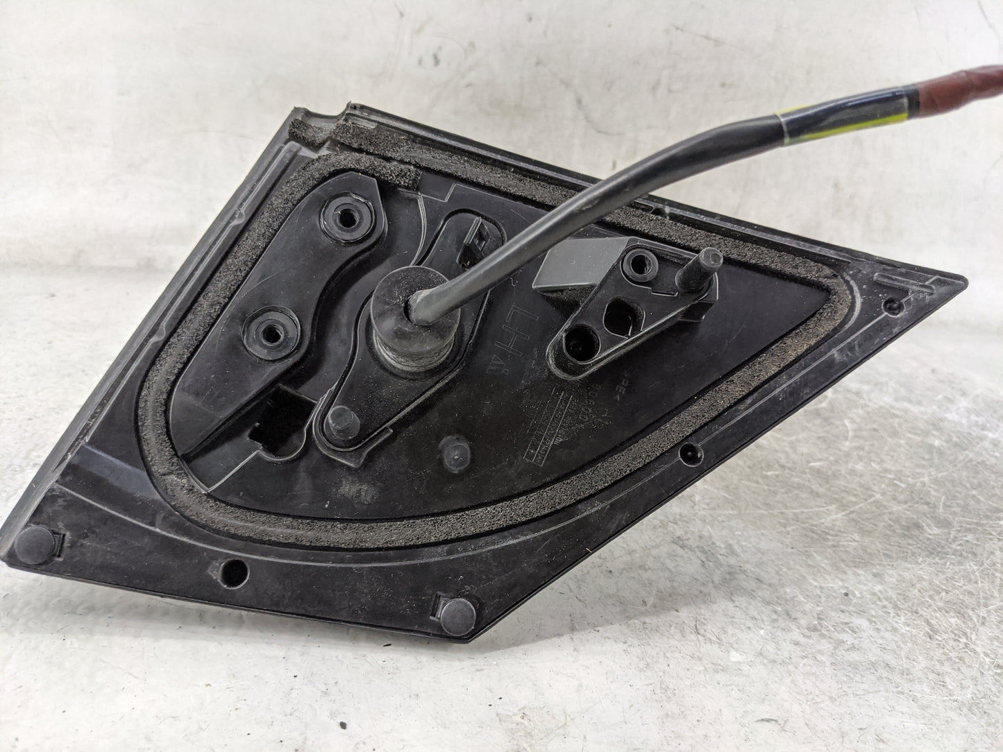 2014-2019 Toyota Corolla Driver Side View Mirror - Left Door Mirror OEM Used - Oemusedautoparts1.com