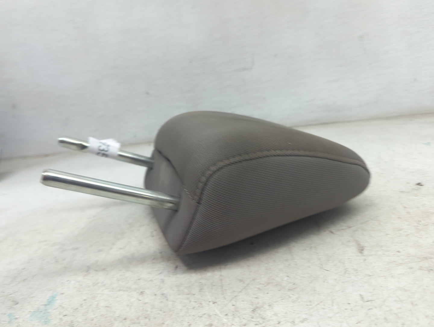 2016 Toyota Corolla Headrest Head Rest Front Driver Seat Gray 1473503 - Oemusedautoparts1.com