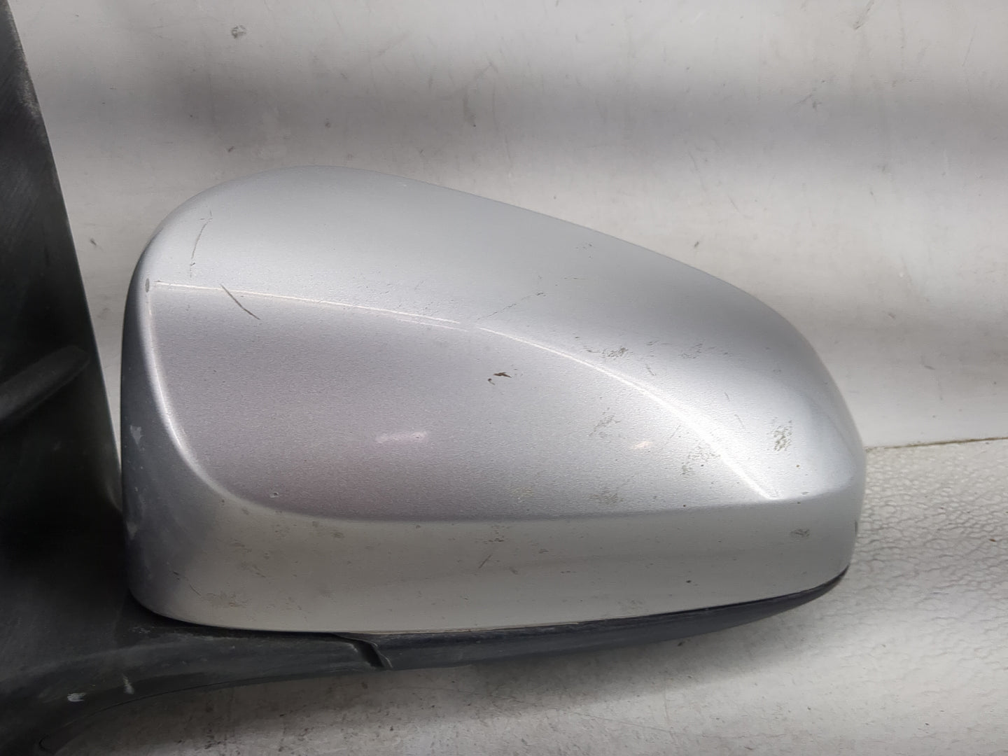 2014-2019 Toyota Corolla Driver Side View Mirror - Left Door Mirror OEM Used - Oemusedautoparts1.com