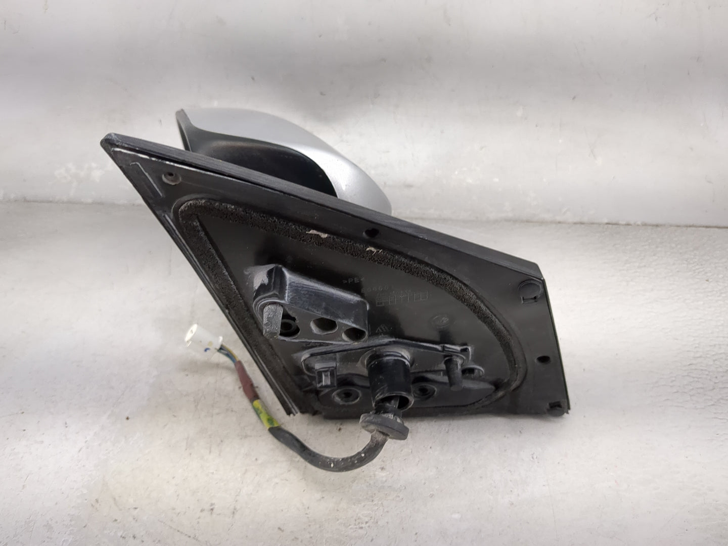 2014-2019 Toyota Corolla Driver Side View Mirror - Left Door Mirror OEM Used - Oemusedautoparts1.com