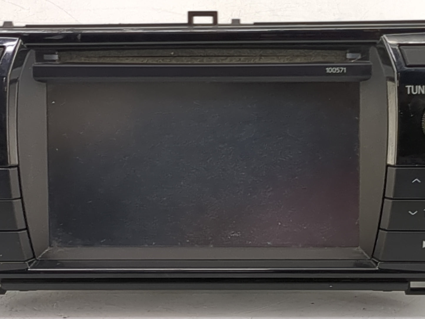 2015-2016 Toyota Corolla Radio AM FM Cd Player Receiver Replacement P/N:86140-02470 139000-0380C101, MN308493 Fits Fits 2015