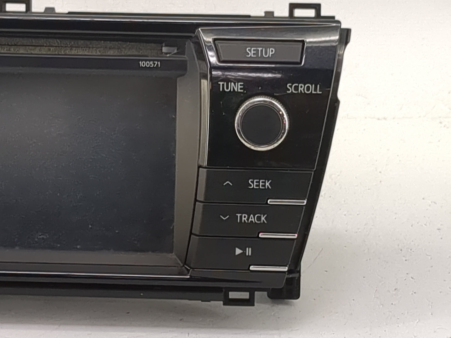 2015-2016 Toyota Corolla Radio AM FM Cd Player Receiver Replacement P/N:86140-02470 139000-0380C101, MN308493 Fits Fits 2015