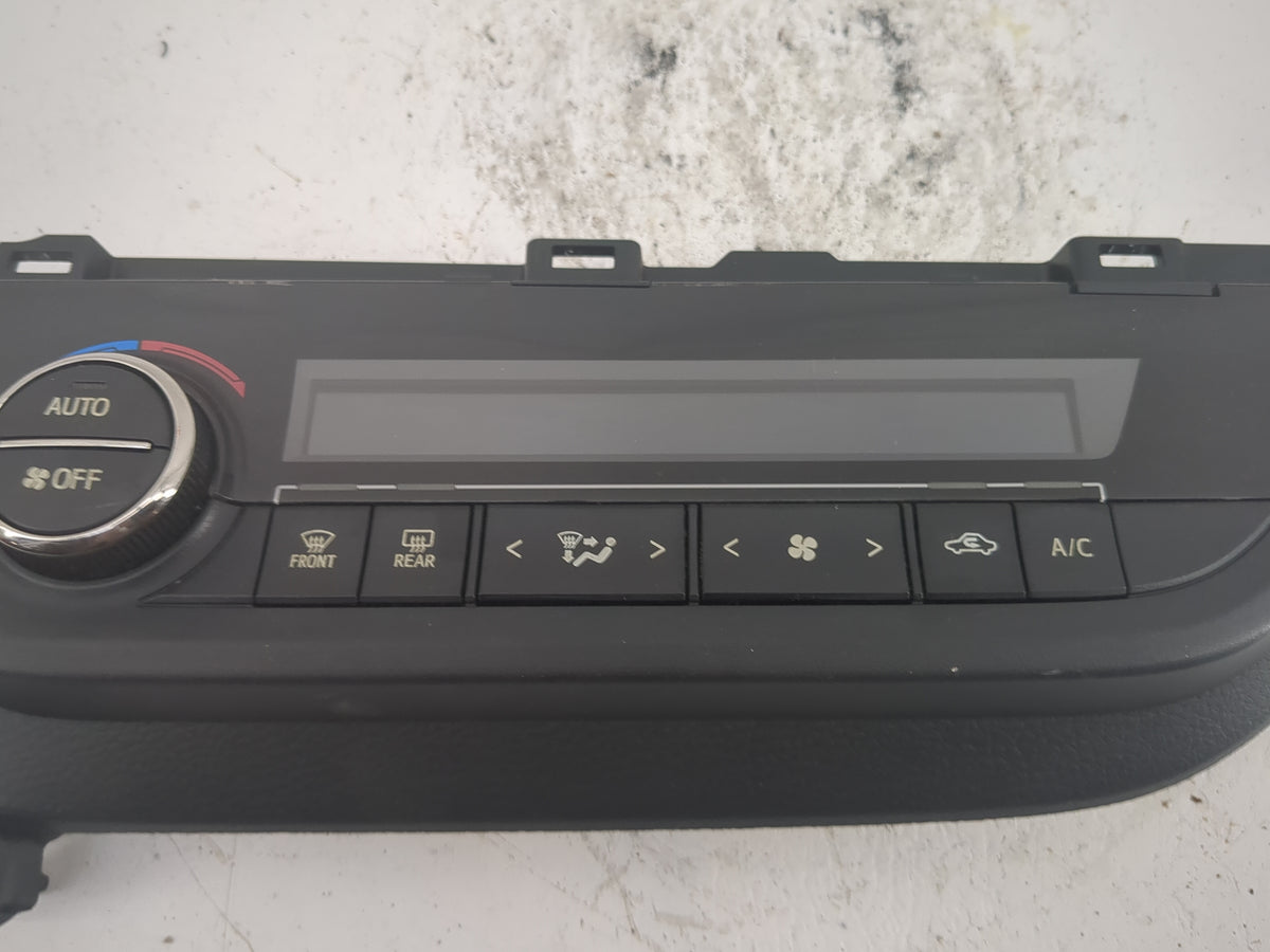 2014-2016 Toyota Corolla Climate Control Module Temperature AC/Heater Replacement P/N:55900-02500 832-7e66 Fits OEM Used Aut