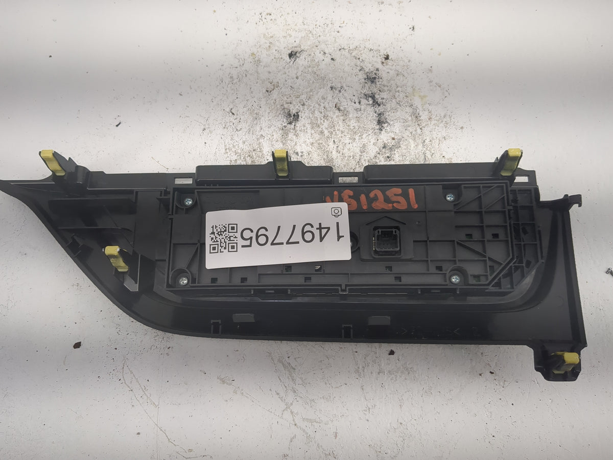 2014-2016 Toyota Corolla Climate Control Module Temperature AC/Heater Replacement P/N:55900-02500 832-7e66 Fits OEM Used Aut