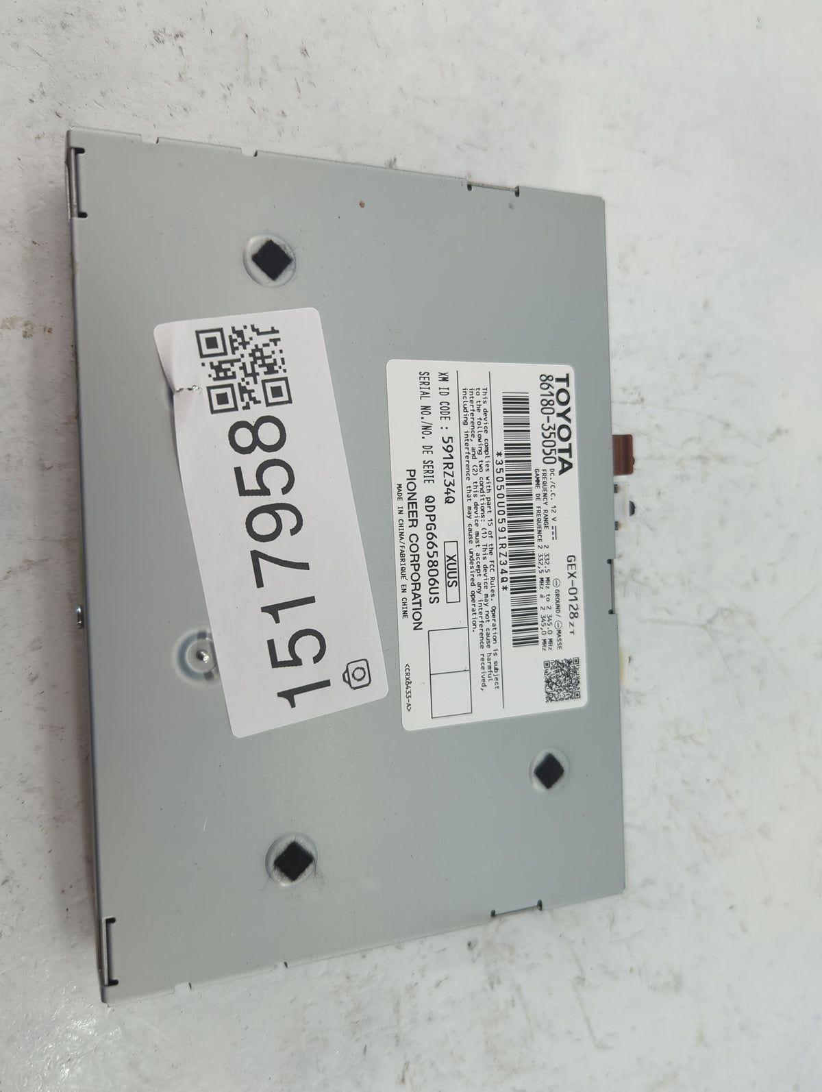 Toyota Corolla Tuner Satellite Receiver 1517958 - Oemusedautoparts1.com