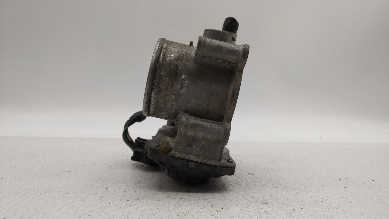 2011-2018 Toyota Corolla Throttle Body P/N:22030-0T080 Fits Fits 2011 2012 2013 2014 2015 2016 2017 2018 OEM Used Auto Parts