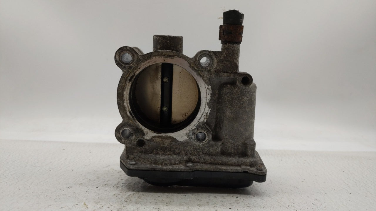 2011-2018 Toyota Corolla Throttle Body P/N:22030-0T080 Fits Fits 2011 2012 2013 2014 2015 2016 2017 2018 OEM Used Auto Parts