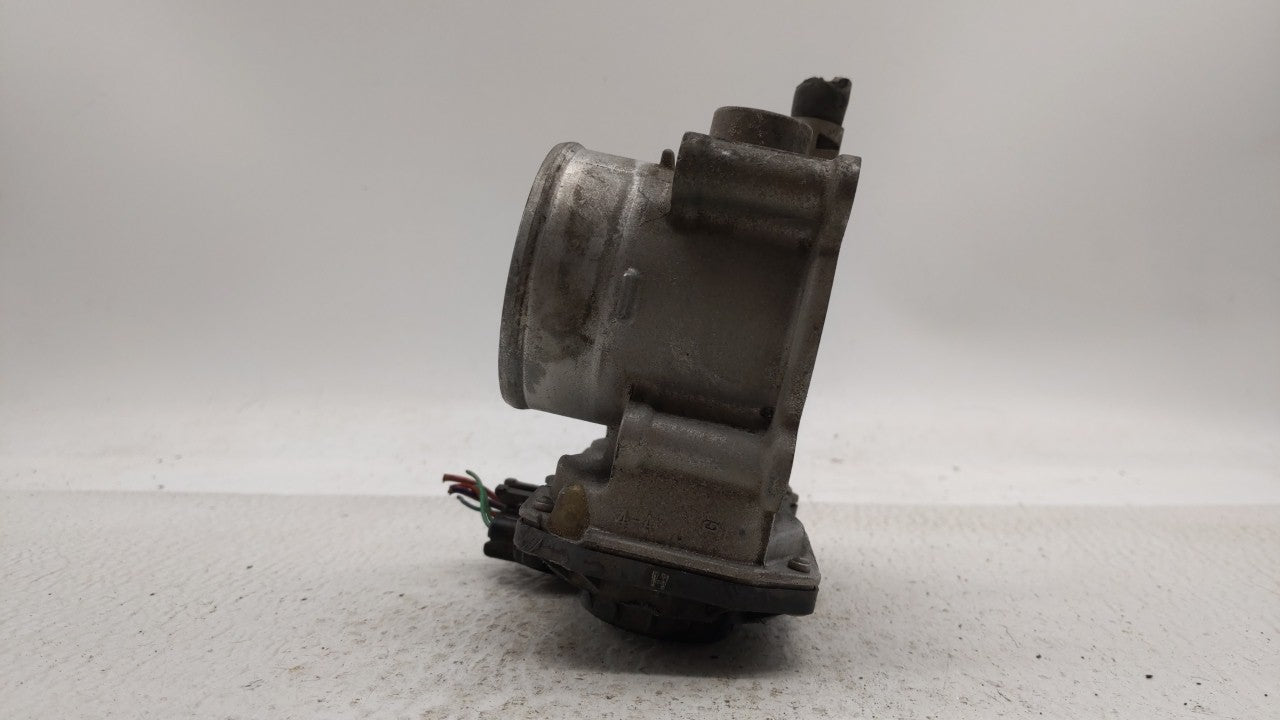 2011-2018 Toyota Corolla Throttle Body P/N:22030-0T080 Fits Fits 2011 2012 2013 2014 2015 2016 2017 2018 OEM Used Auto Parts