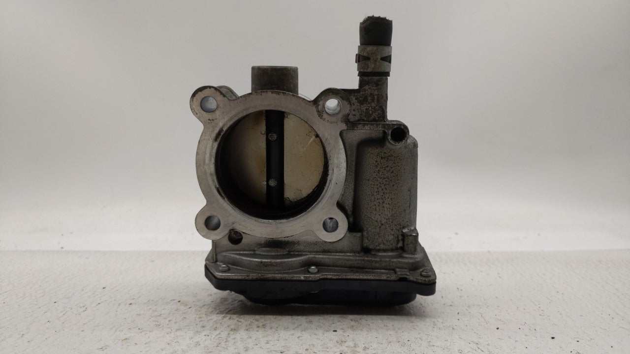 2011-2018 Toyota Corolla Throttle Body P/N:22030-0T080 Fits Fits 2011 2012 2013 2014 2015 2016 2017 2018 OEM Used Auto Parts