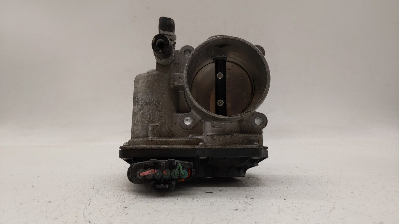 2011-2018 Toyota Corolla Throttle Body P/N:22030-0T080 Fits Fits 2011 2012 2013 2014 2015 2016 2017 2018 OEM Used Auto Parts