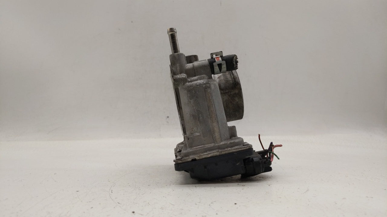 2011-2018 Toyota Corolla Throttle Body P/N:22030-0T080 Fits Fits 2011 2012 2013 2014 2015 2016 2017 2018 OEM Used Auto Parts
