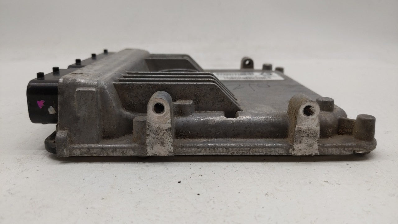 2016 Toyota Corolla PCM Engine Control Computer ECU ECM PCU OEM P/N:89661-0Z631 89661-0Z630 Fits OEM Used Auto Parts - Oemus