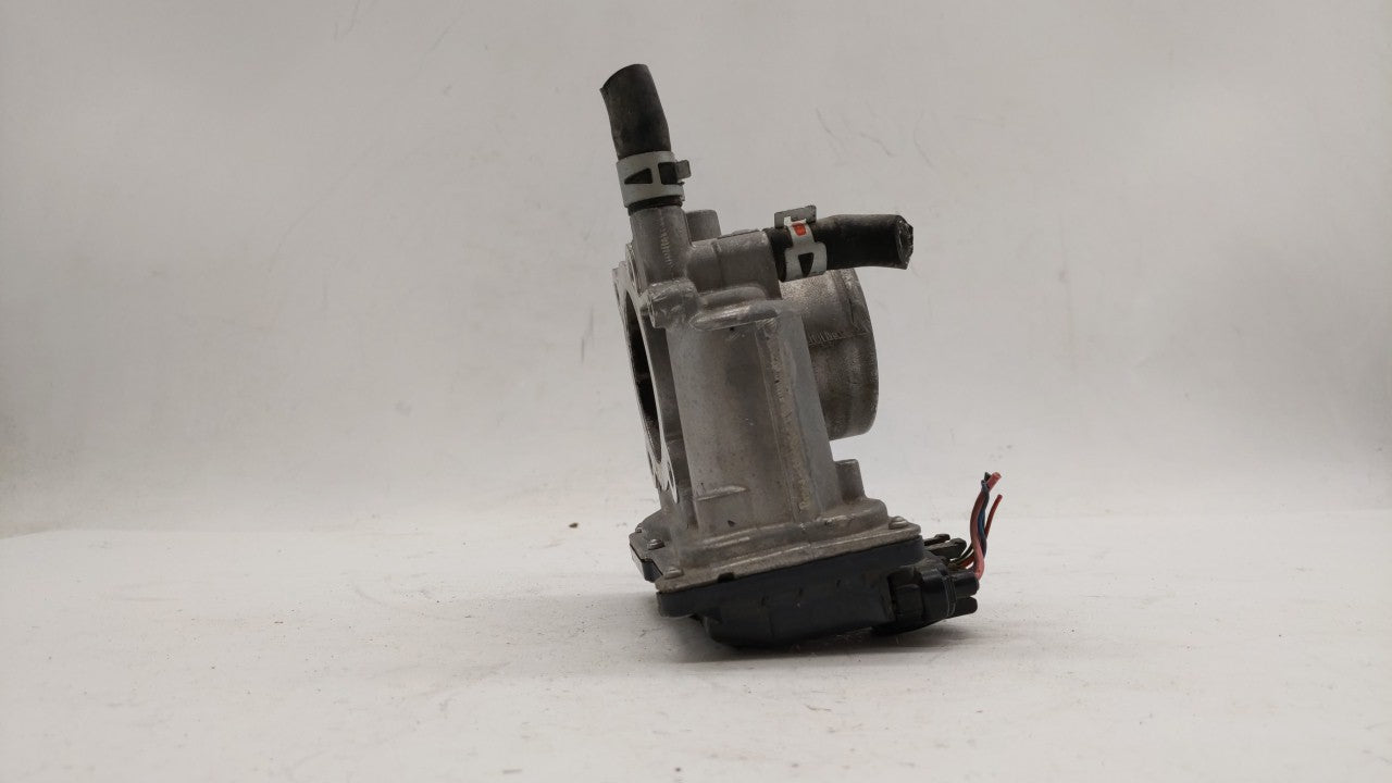 2011-2018 Toyota Corolla Throttle Body P/N:22030-0T080 Fits Fits 2011 2012 2013 2014 2015 2016 2017 2018 OEM Used Auto Parts