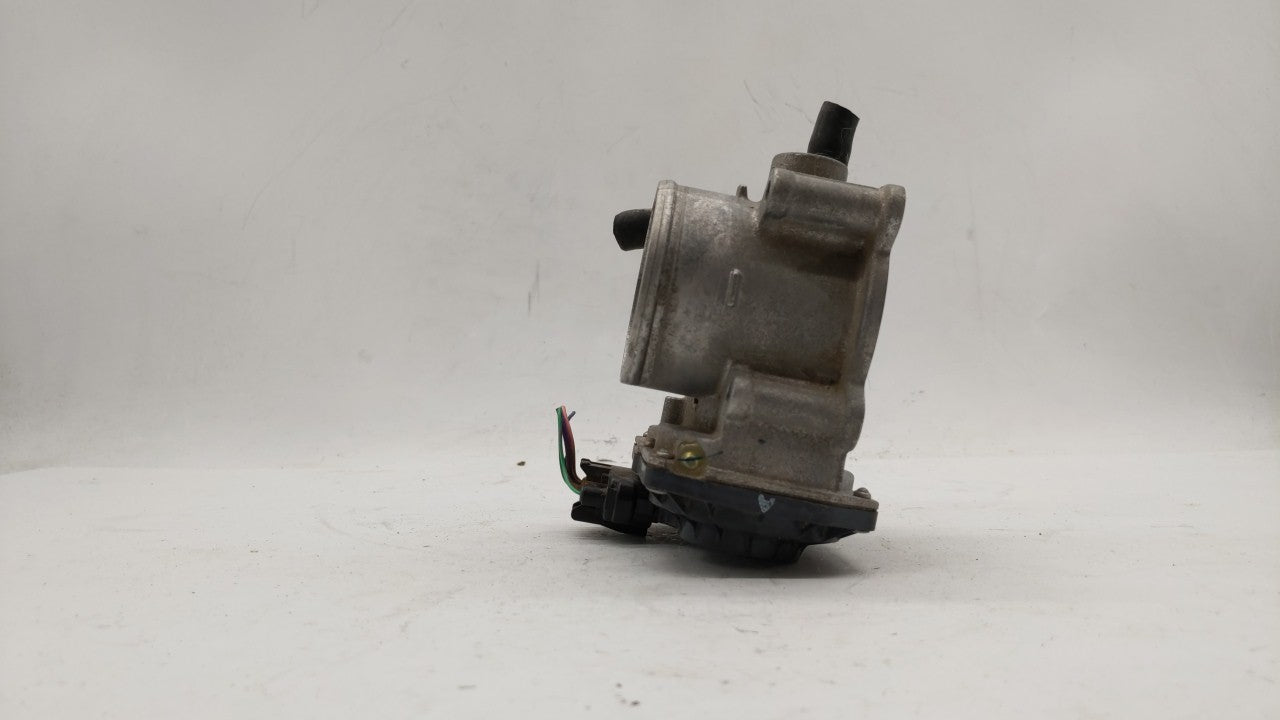 2011-2018 Toyota Corolla Throttle Body P/N:22030-0T080 Fits Fits 2011 2012 2013 2014 2015 2016 2017 2018 OEM Used Auto Parts