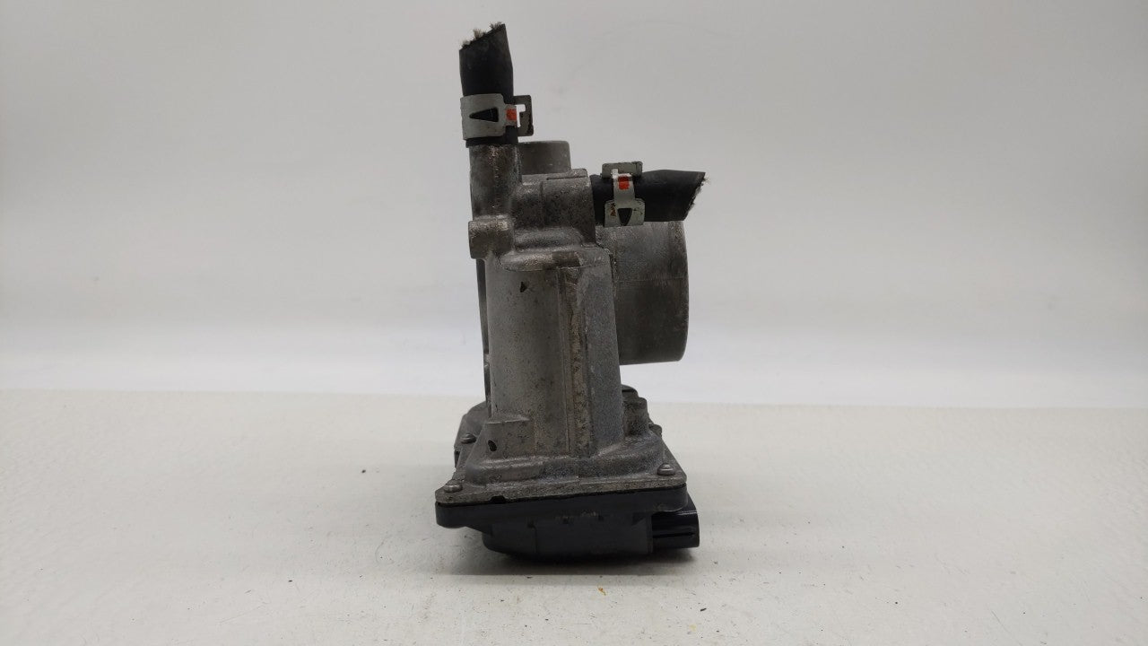 2011-2018 Toyota Corolla Throttle Body P/N:22030-0T080 Fits Fits 2011 2012 2013 2014 2015 2016 2017 2018 OEM Used Auto Parts