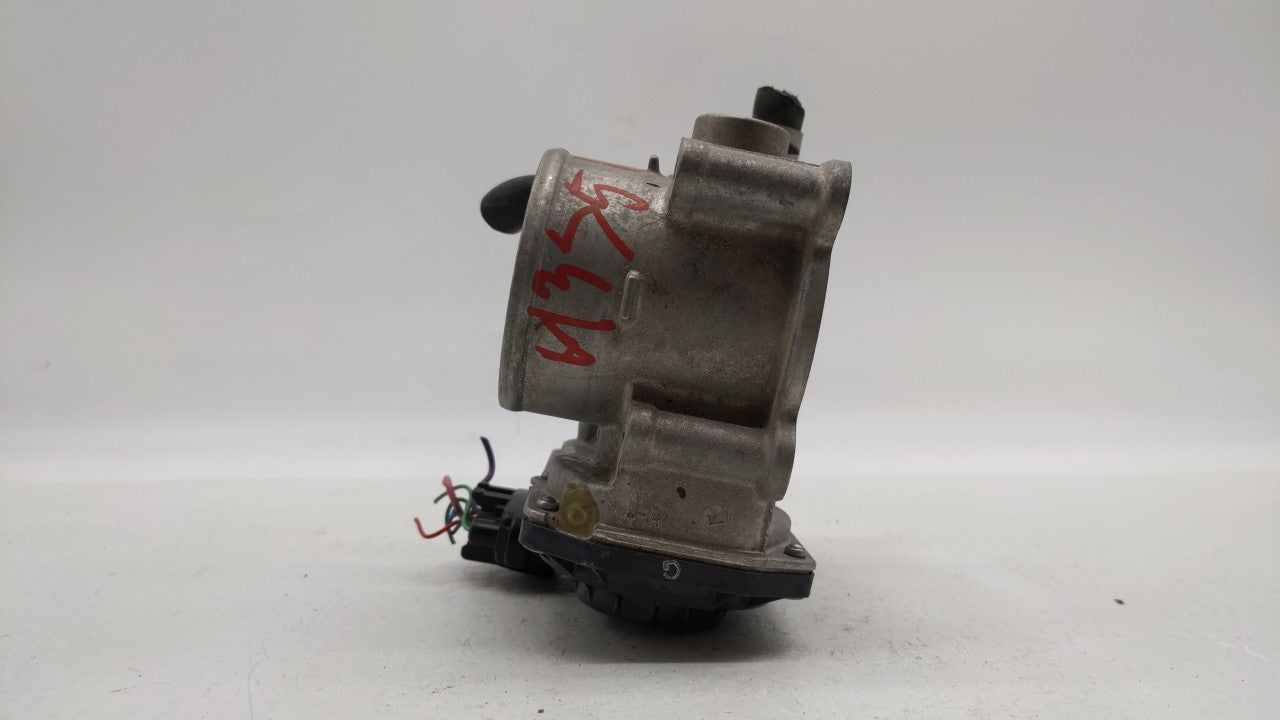 2011-2018 Toyota Corolla Throttle Body P/N:22030-0T080 Fits Fits 2011 2012 2013 2014 2015 2016 2017 2018 OEM Used Auto Parts