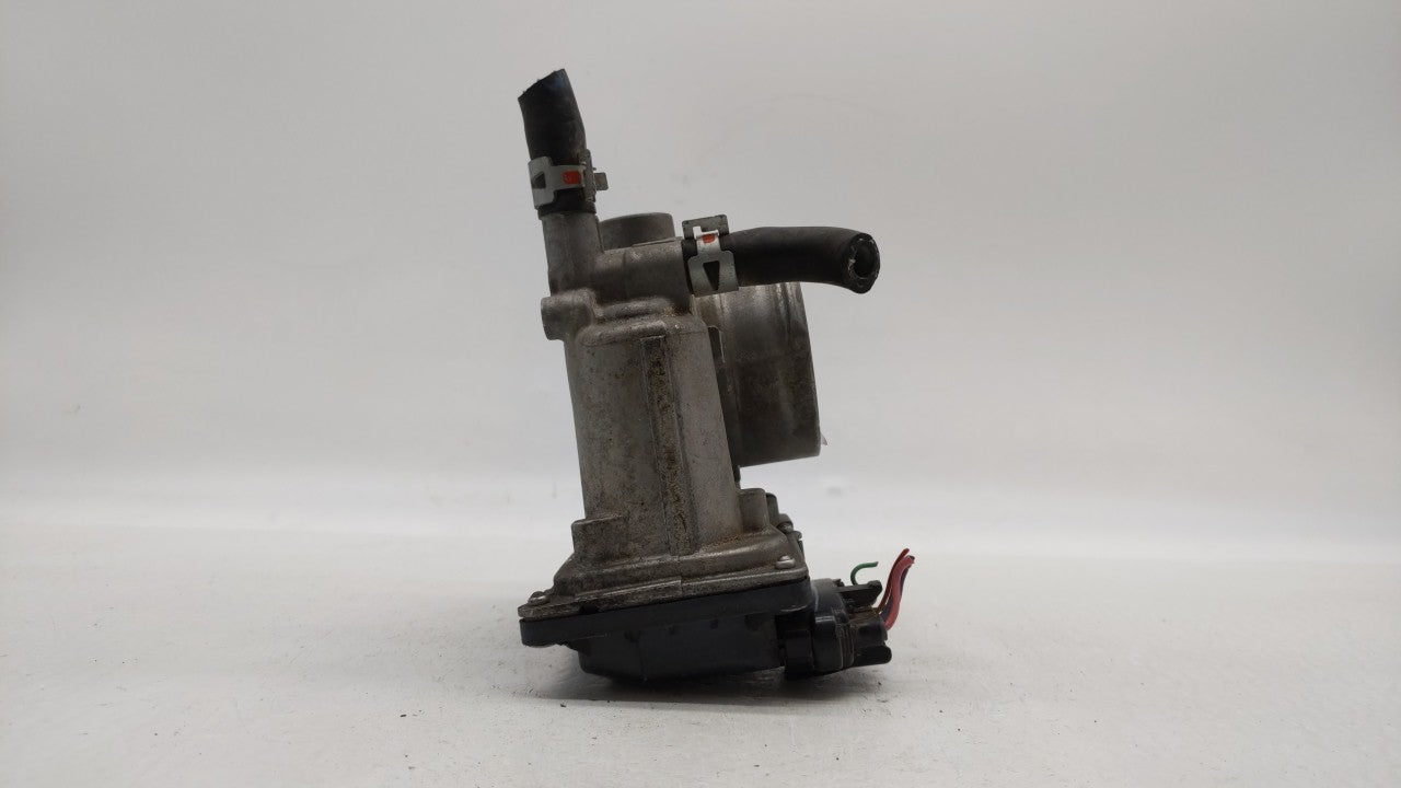 2011-2018 Toyota Corolla Throttle Body P/N:22030-0T080 Fits Fits 2011 2012 2013 2014 2015 2016 2017 2018 OEM Used Auto Parts