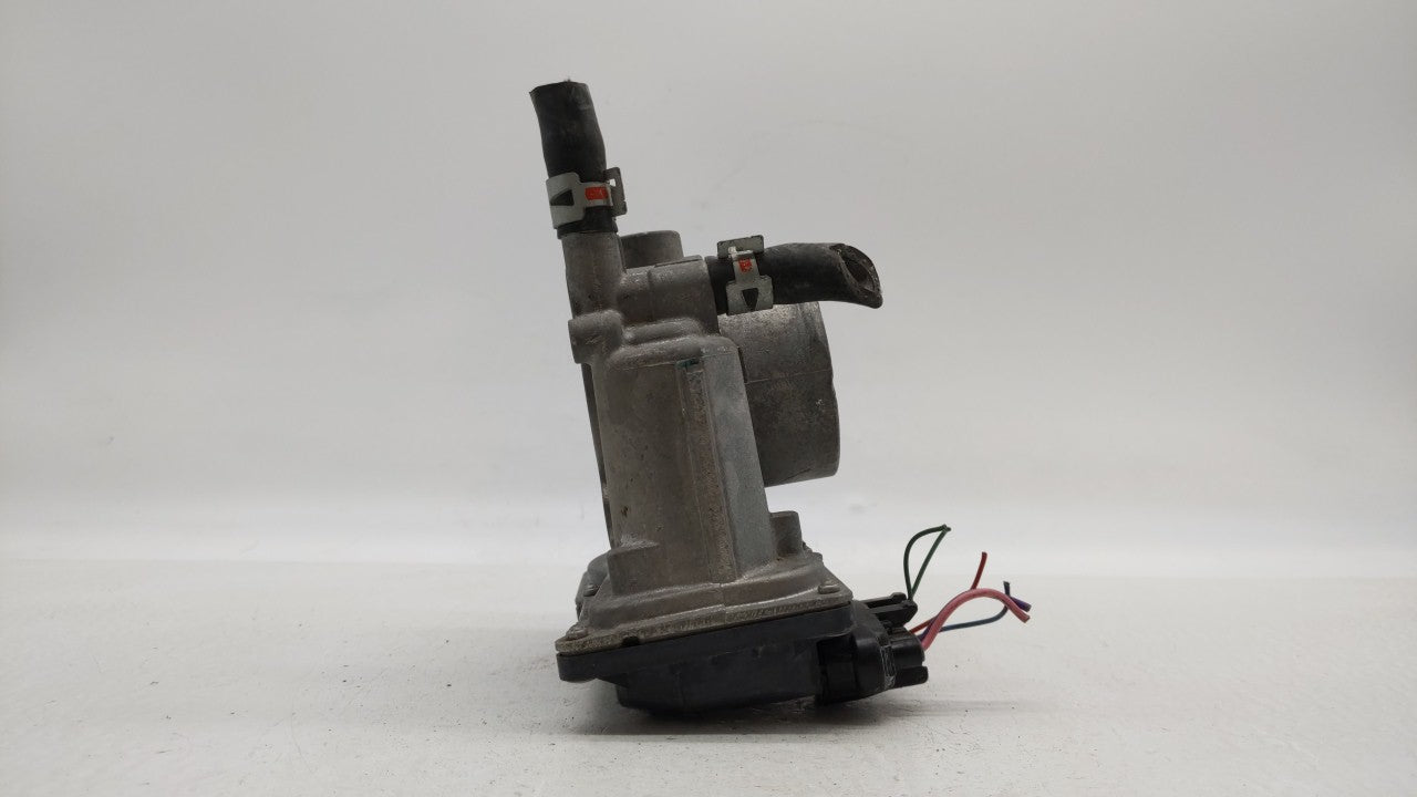 2011-2018 Toyota Corolla Throttle Body P/N:22030-0T080 Fits Fits 2011 2012 2013 2014 2015 2016 2017 2018 OEM Used Auto Parts