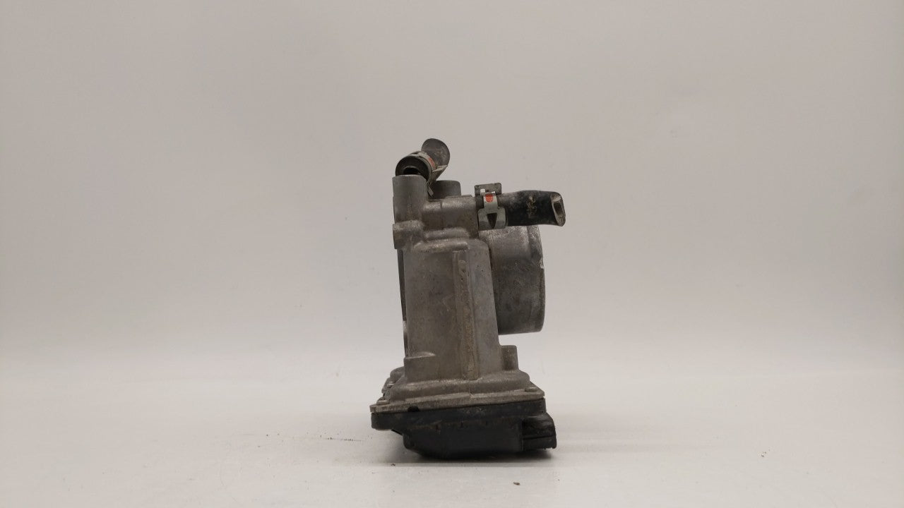 2011-2018 Toyota Corolla Throttle Body P/N:22030-0T080 Fits Fits 2011 2012 2013 2014 2015 2016 2017 2018 OEM Used Auto Parts