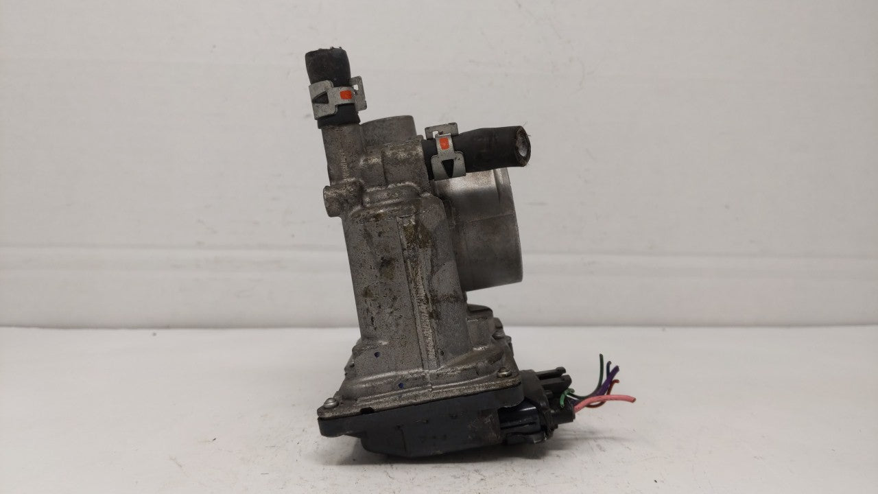 2011-2018 Toyota Corolla Throttle Body P/N:22030-0T080 Fits Fits 2011 2012 2013 2014 2015 2016 2017 2018 OEM Used Auto Parts