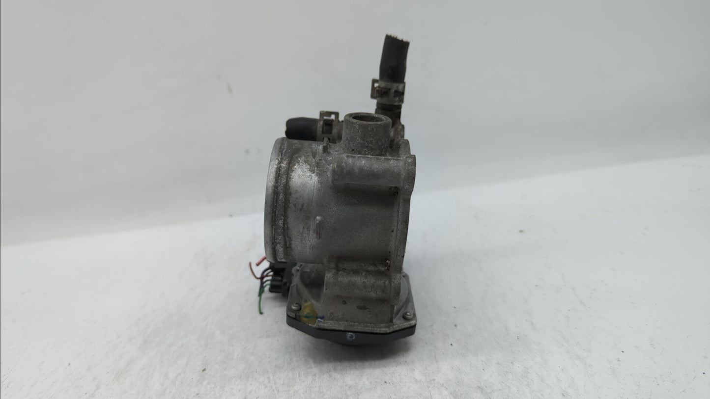 2011-2018 Toyota Corolla Throttle Body P/N:22030-0T080 Fits Fits 2011 2012 2013 2014 2015 2016 2017 2018 OEM Used Auto Parts