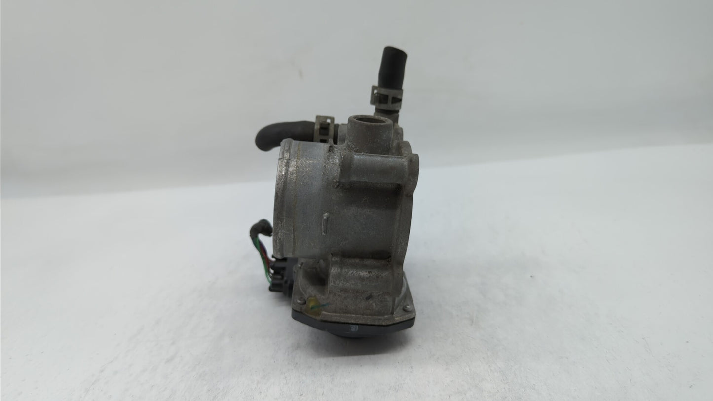 2011-2018 Toyota Corolla Throttle Body P/N:22030-0T080 Fits Fits 2011 2012 2013 2014 2015 2016 2017 2018 OEM Used Auto Parts