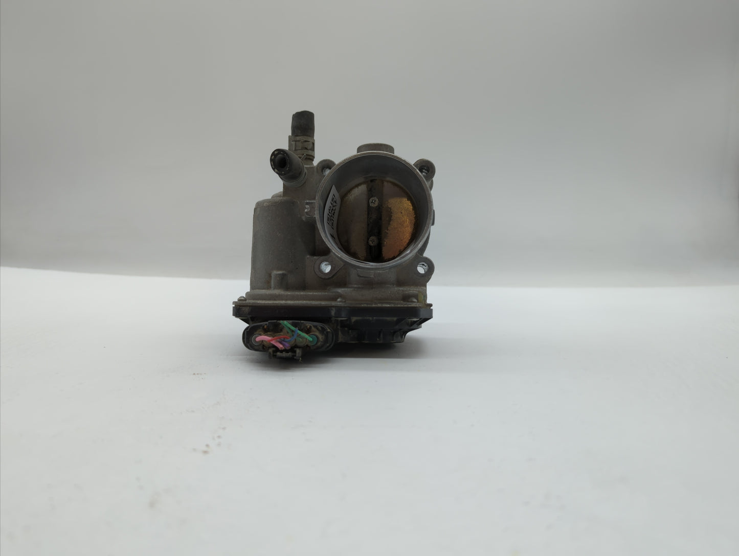 2011-2018 Toyota Corolla Throttle Body P/N:22030-0T080 Fits Fits 2011 2012 2013 2014 2015 2016 2017 2018 OEM Used Auto Parts