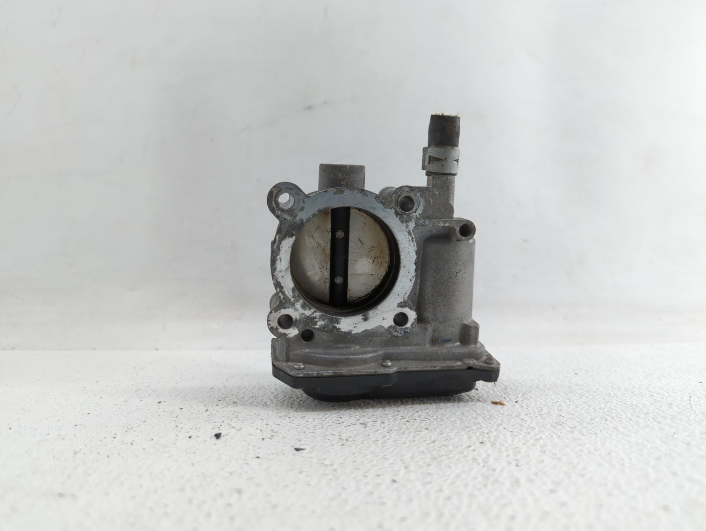 2011-2018 Toyota Corolla Throttle Body P/N:22030-0T080 Fits Fits 2011 2012 2013 2014 2015 2016 2017 2018 OEM Used Auto Parts