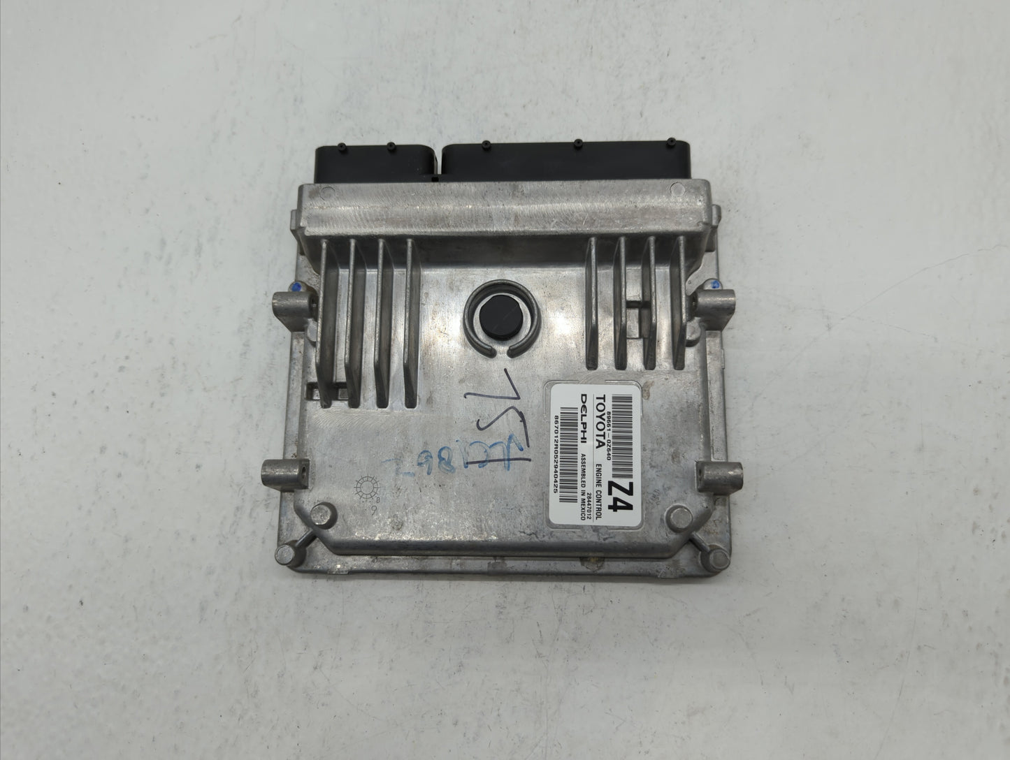 2016 Toyota Corolla PCM Engine Control Computer ECU ECM PCU OEM P/N:89661-0Z630 89661-0Z621 Fits OEM Used Auto Parts - Oemus