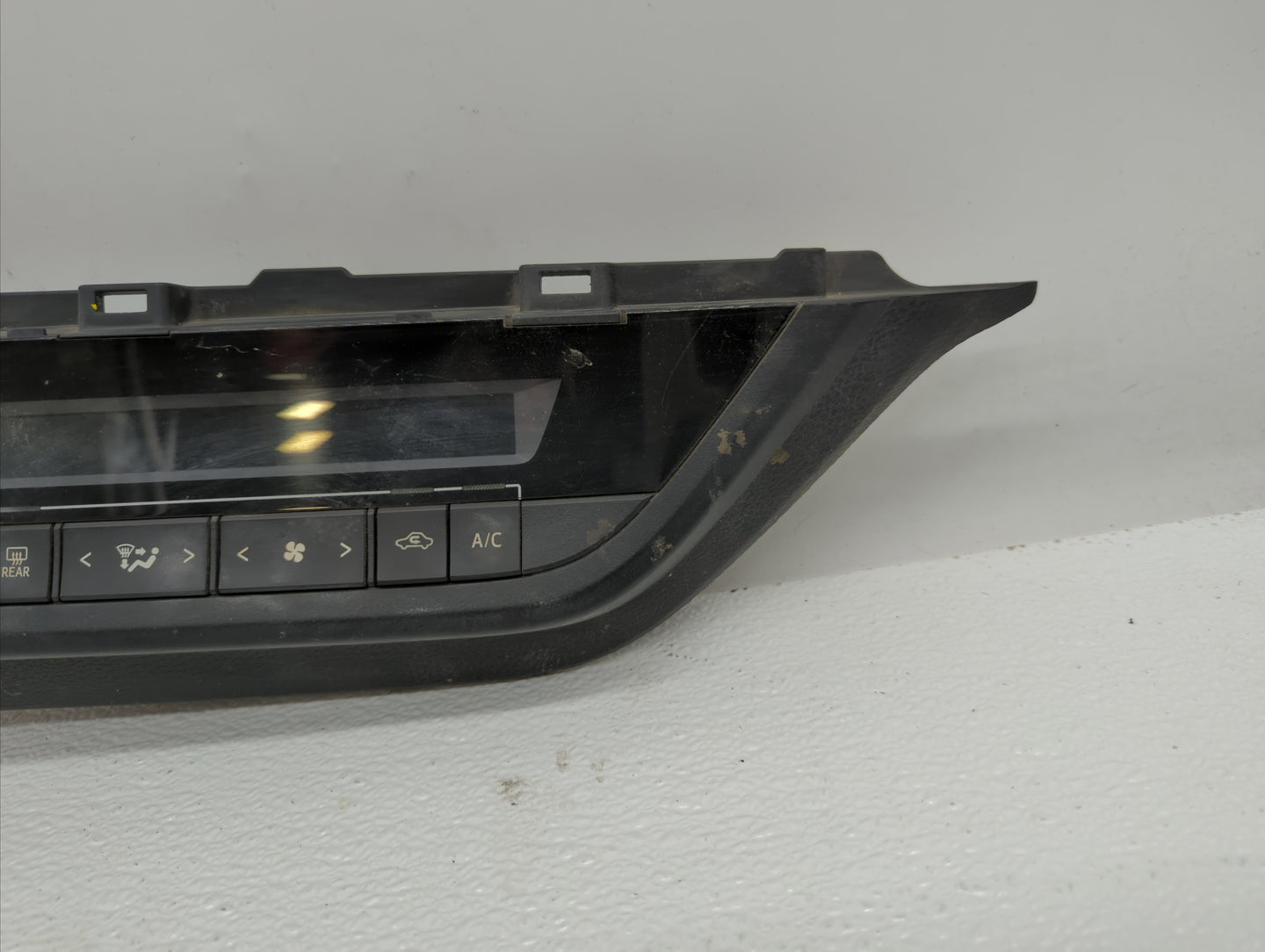 2014-2016 Toyota Corolla Climate Control Module Temperature AC/Heater Replacement P/N:75F832 210111 Fits Fits 2014 2015 2016