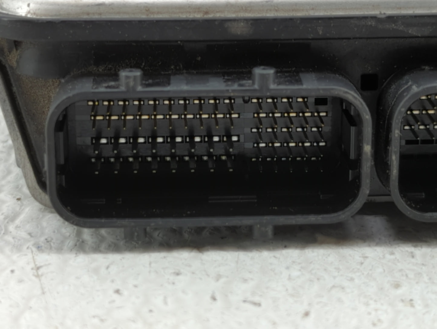 2016 Toyota Corolla PCM Engine Control Computer ECU ECM PCU OEM P/N:89661-0Z631 89661-0Z630 Fits OEM Used Auto Parts - Oemus