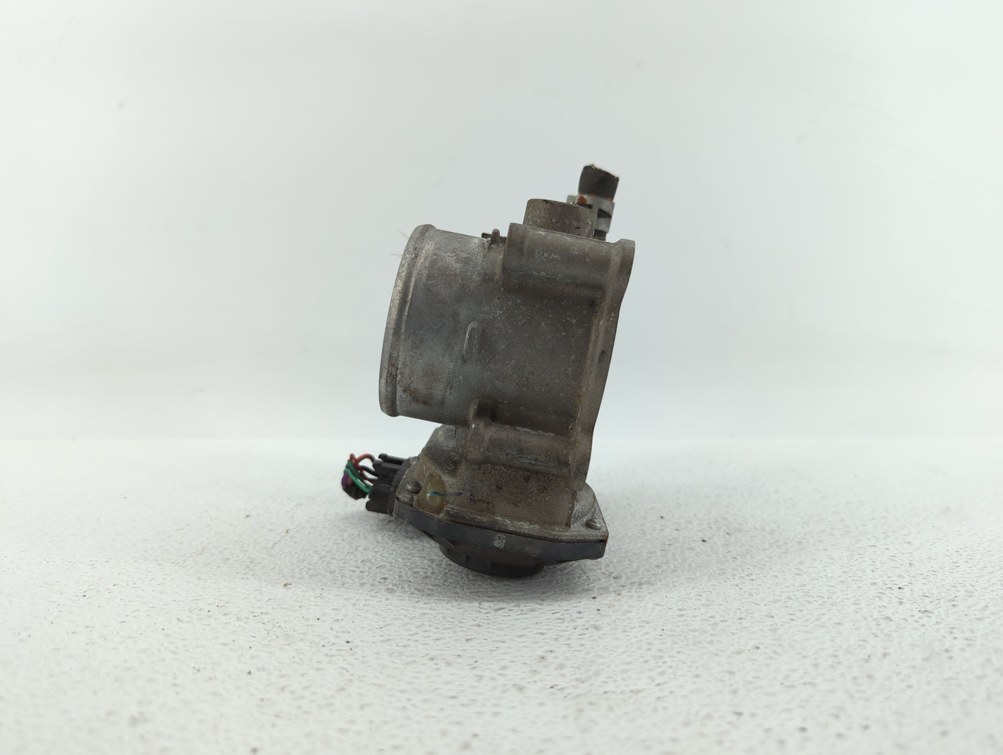 2011-2018 Toyota Corolla Throttle Body P/N:22030-0T080 Fits Fits 2011 2012 2013 2014 2015 2016 2017 2018 OEM Used Auto Parts