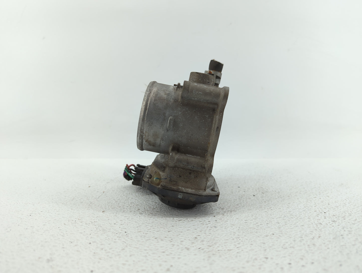 2011-2018 Toyota Corolla Throttle Body P/N:22030-0T080 Fits Fits 2011 2012 2013 2014 2015 2016 2017 2018 OEM Used Auto Parts