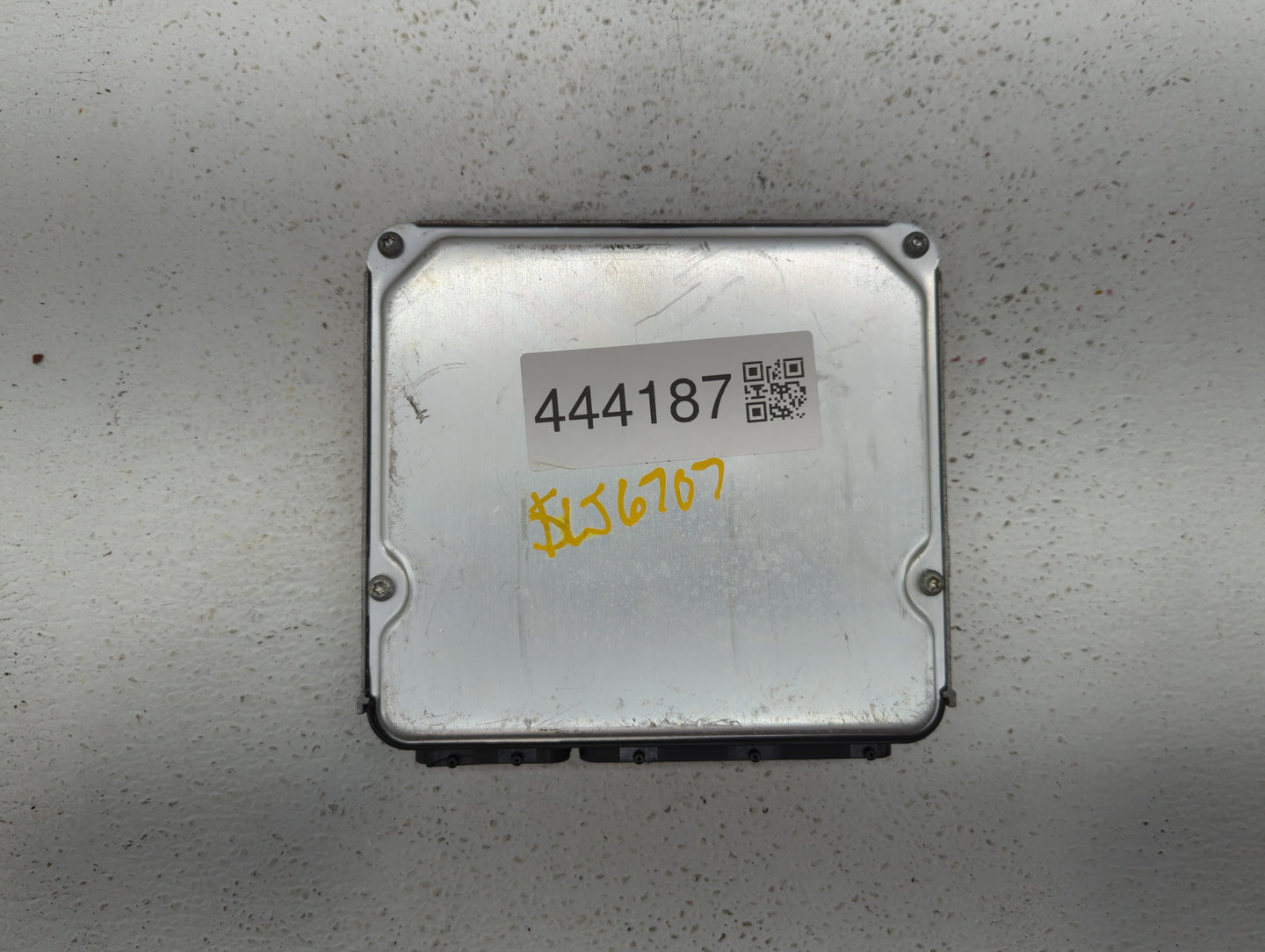 2015-2016 Toyota Corolla PCM Engine Control Computer ECU ECM PCU OEM P/N:89661-0Z631 89661-0Z641, 89661-0Z640 Fits Fits 2015