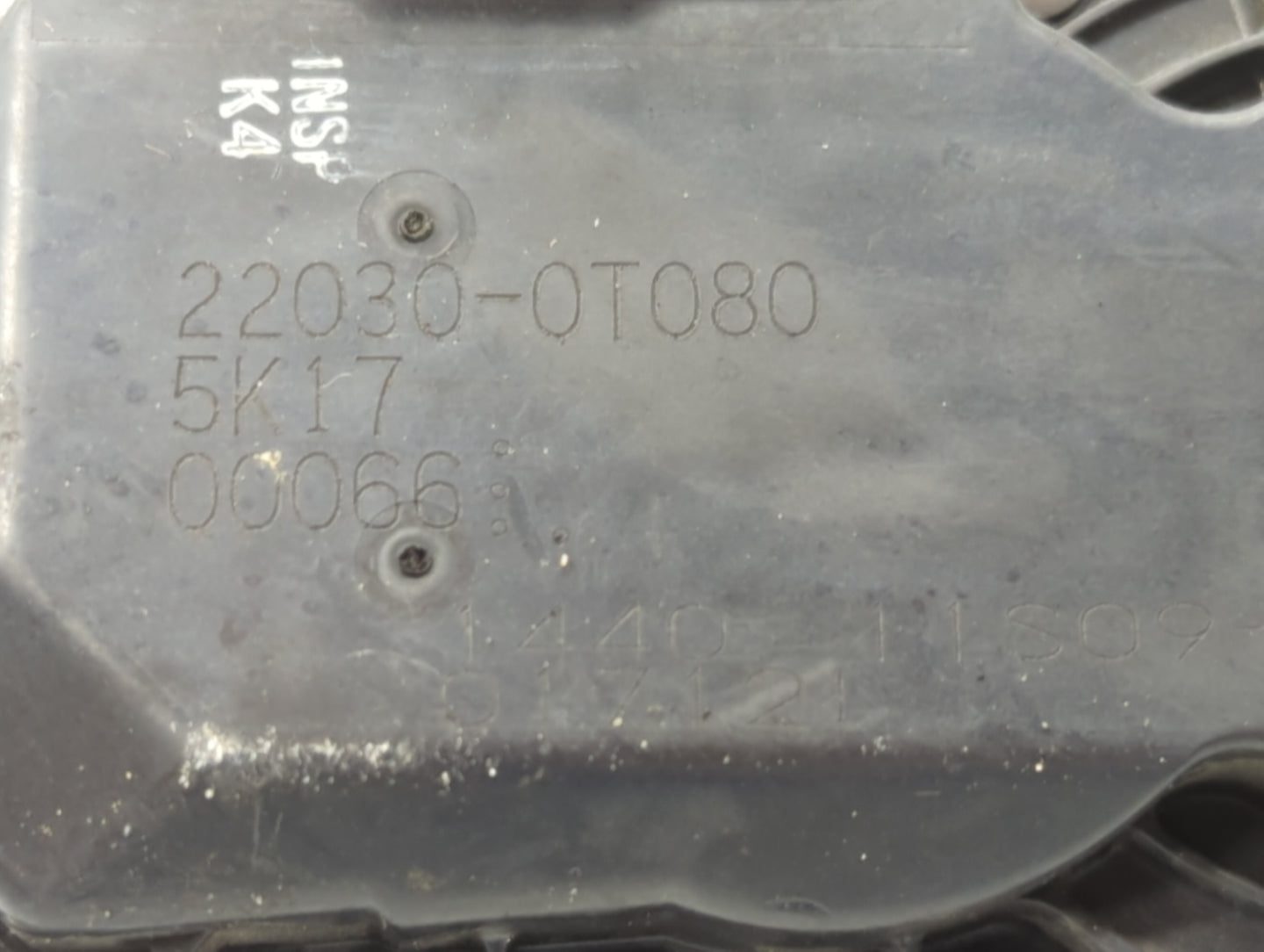 2011-2019 Toyota Corolla Throttle Body P/N:22030-0T080 Fits Fits 2011 2012 2013 2014 2015 2016 2017 2018 2019 OEM Used Auto 