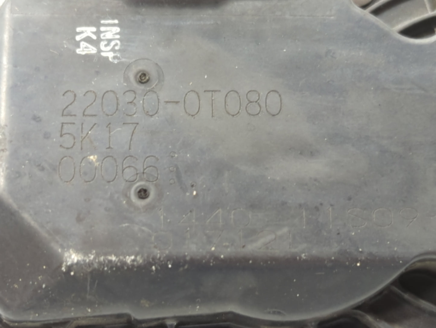2011-2019 Toyota Corolla Throttle Body P/N:22030-0T080 Fits Fits 2011 2012 2013 2014 2015 2016 2017 2018 2019 OEM Used Auto 