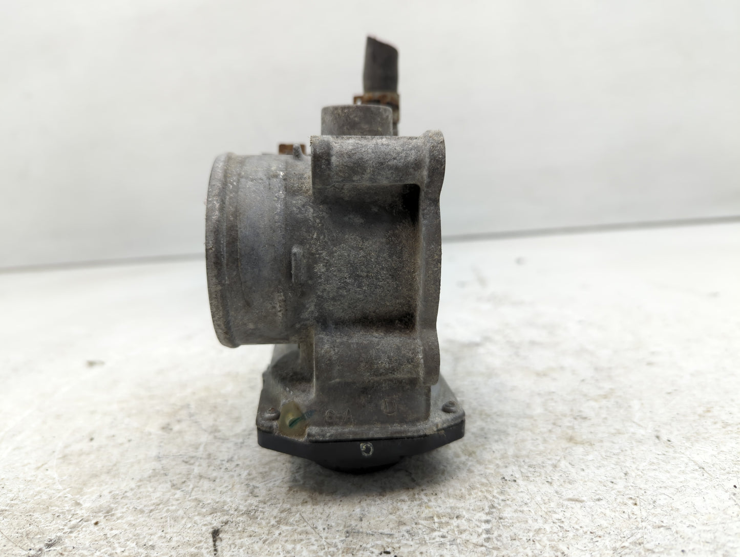 2011-2019 Toyota Corolla Throttle Body P/N:22030-0T080 Fits Fits 2011 2012 2013 2014 2015 2016 2017 2018 2019 OEM Used Auto 