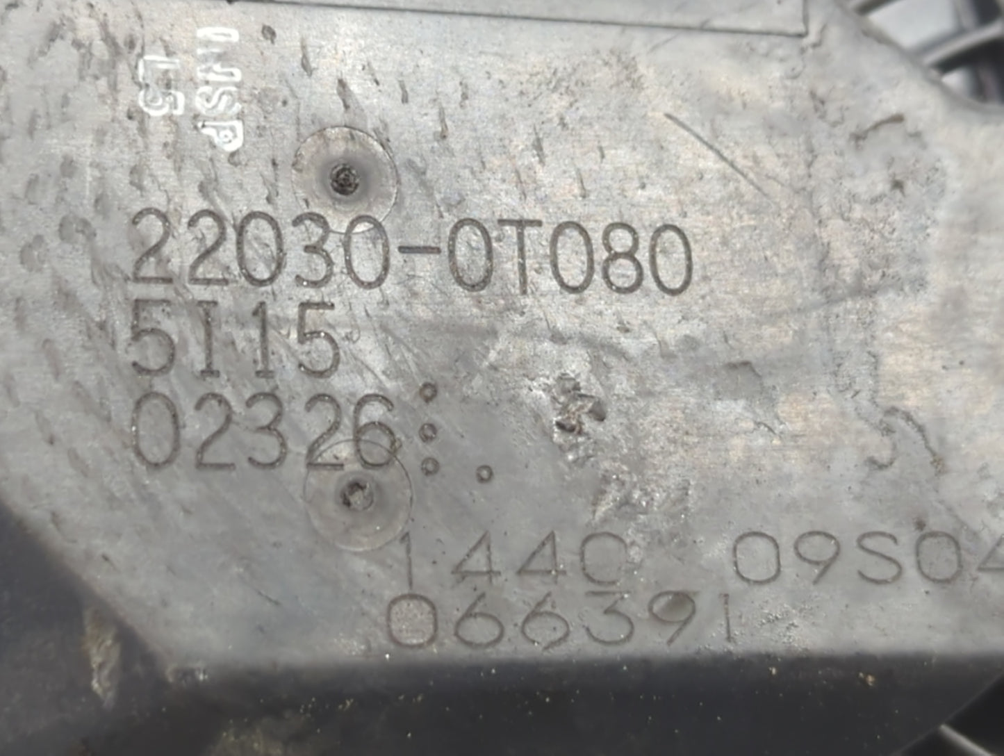 2011-2019 Toyota Corolla Throttle Body P/N:22030-0T080 Fits Fits 2011 2012 2013 2014 2015 2016 2017 2018 2019 OEM Used Auto 