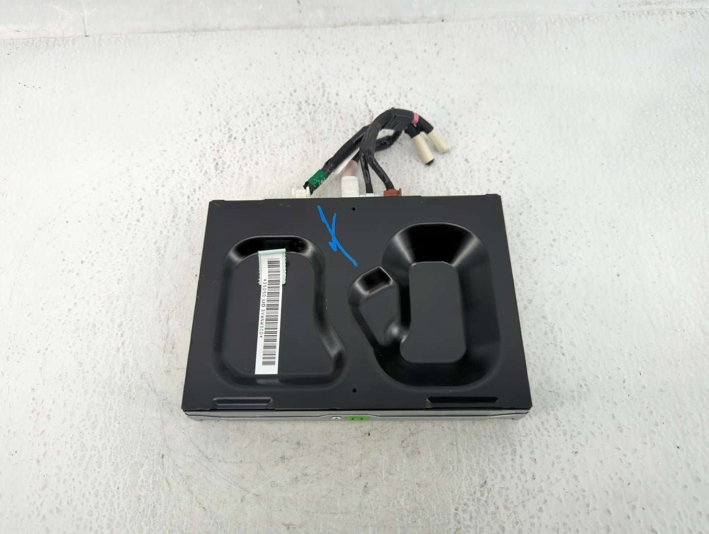 2014-2019 Toyota Corolla Am Fm Cd Player Radio Receiver - Oemusedautoparts1.com