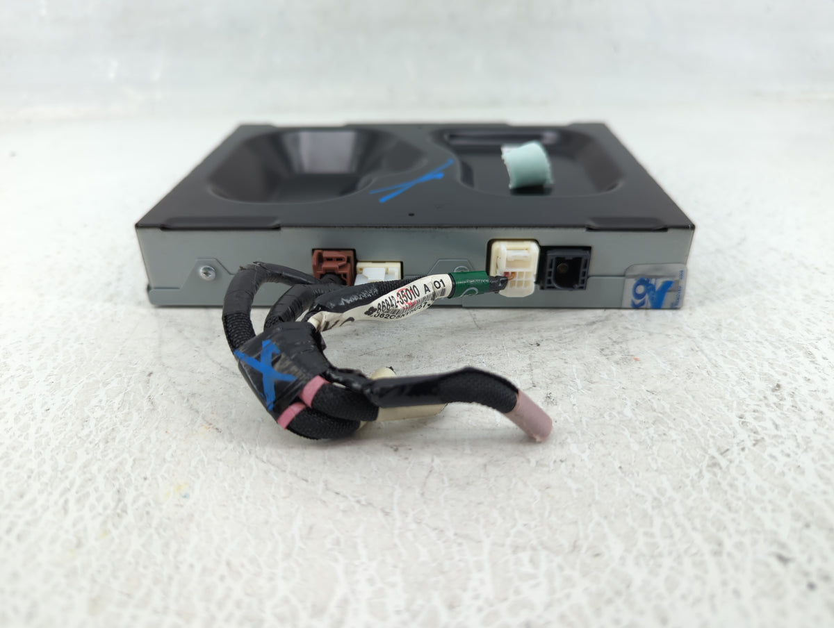 2014-2019 Toyota Corolla Am Fm Cd Player Radio Receiver 611693 - Oemusedautoparts1.com