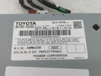 2014-2019 Toyota Corolla Am Fm Cd Player Radio Receiver - Oemusedautoparts1.com