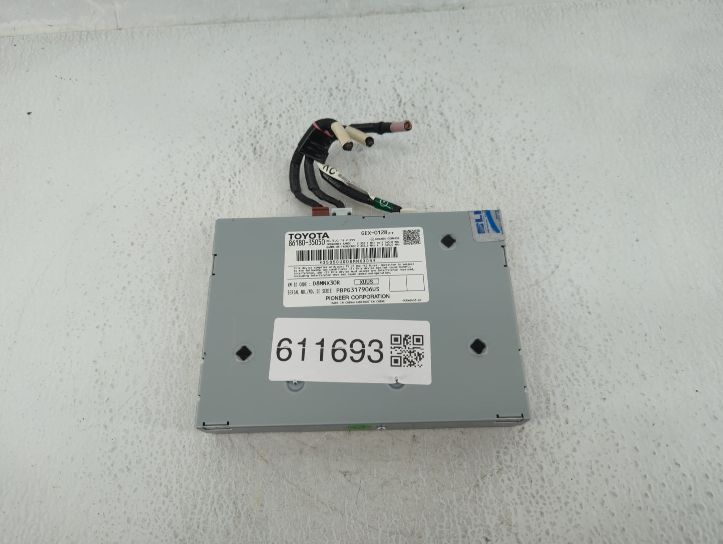 2014-2019 Toyota Corolla Am Fm Cd Player Radio Receiver - Oemusedautoparts1.com