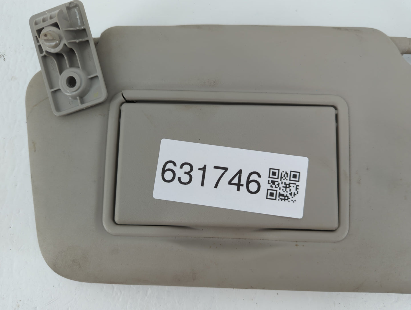 2014-2016 Toyota Corolla Sun Visor Shade Replacement Driver Left Mirror Fits Fits 2014 2015 2016 OEM Used Auto Parts - Oemus