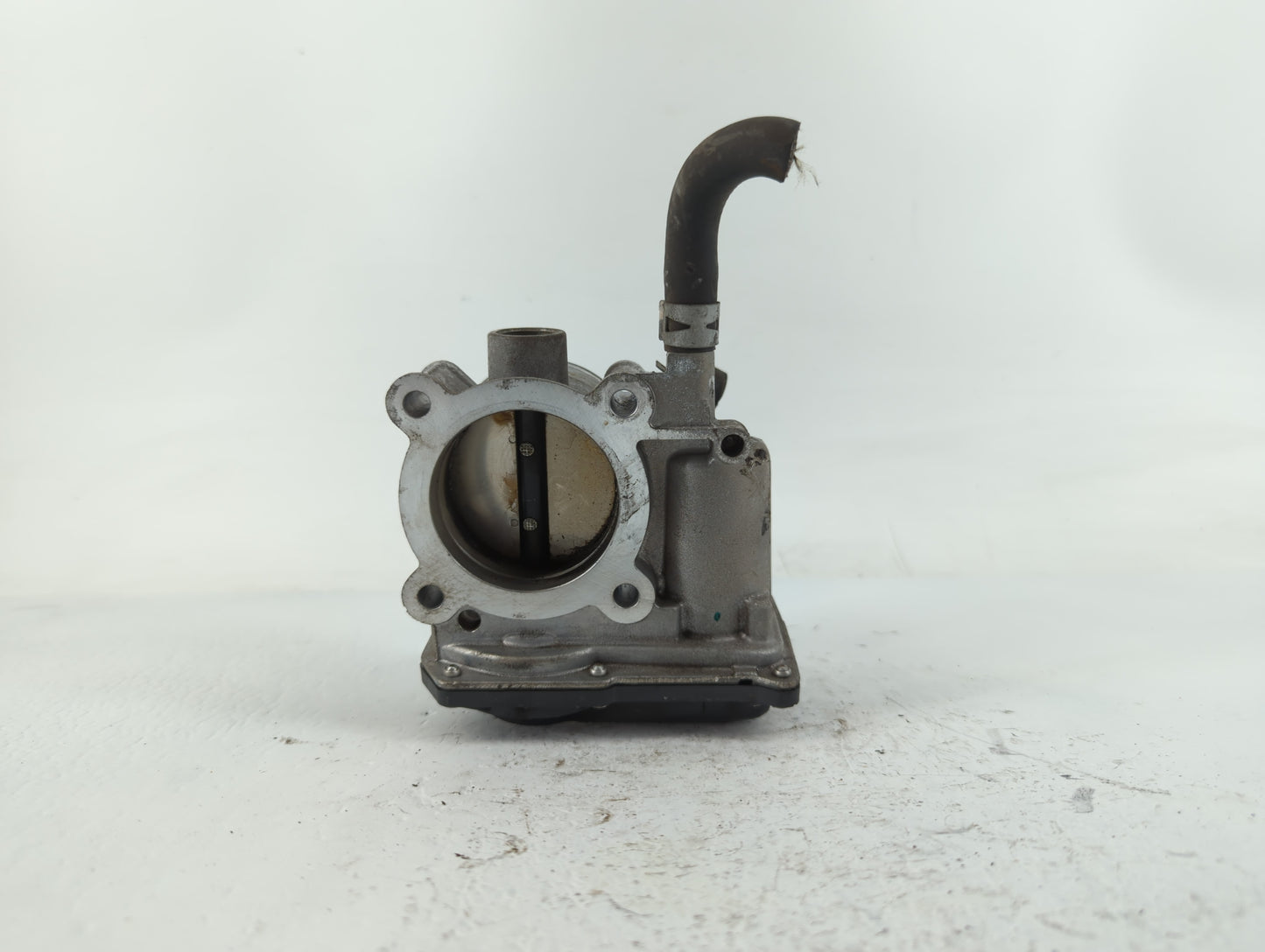 2011-2019 Toyota Corolla Throttle Body P/N:22030-0T080 Fits Fits 2011 2012 2013 2014 2015 2016 2017 2018 2019 OEM Used Auto 