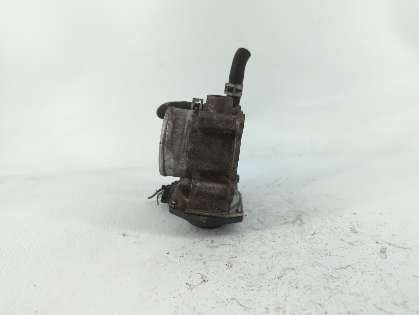 2011-2019 Toyota Corolla Throttle Body P/N:22030-0T080 Fits Fits 2011 2012 2013 2014 2015 2016 2017 2018 2019 OEM Used Auto 
