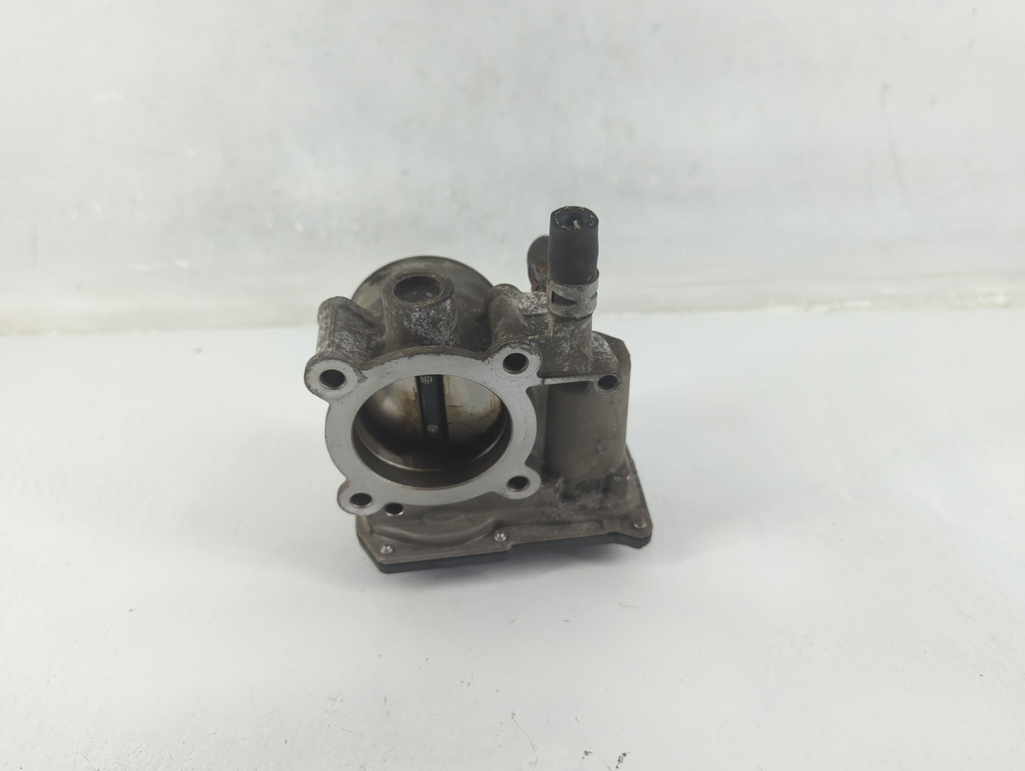 2011-2019 Toyota Corolla Throttle Body P/N:22030-0T080 Fits Fits 2011 2012 2013 2014 2015 2016 2017 2018 2019 OEM Used Auto 